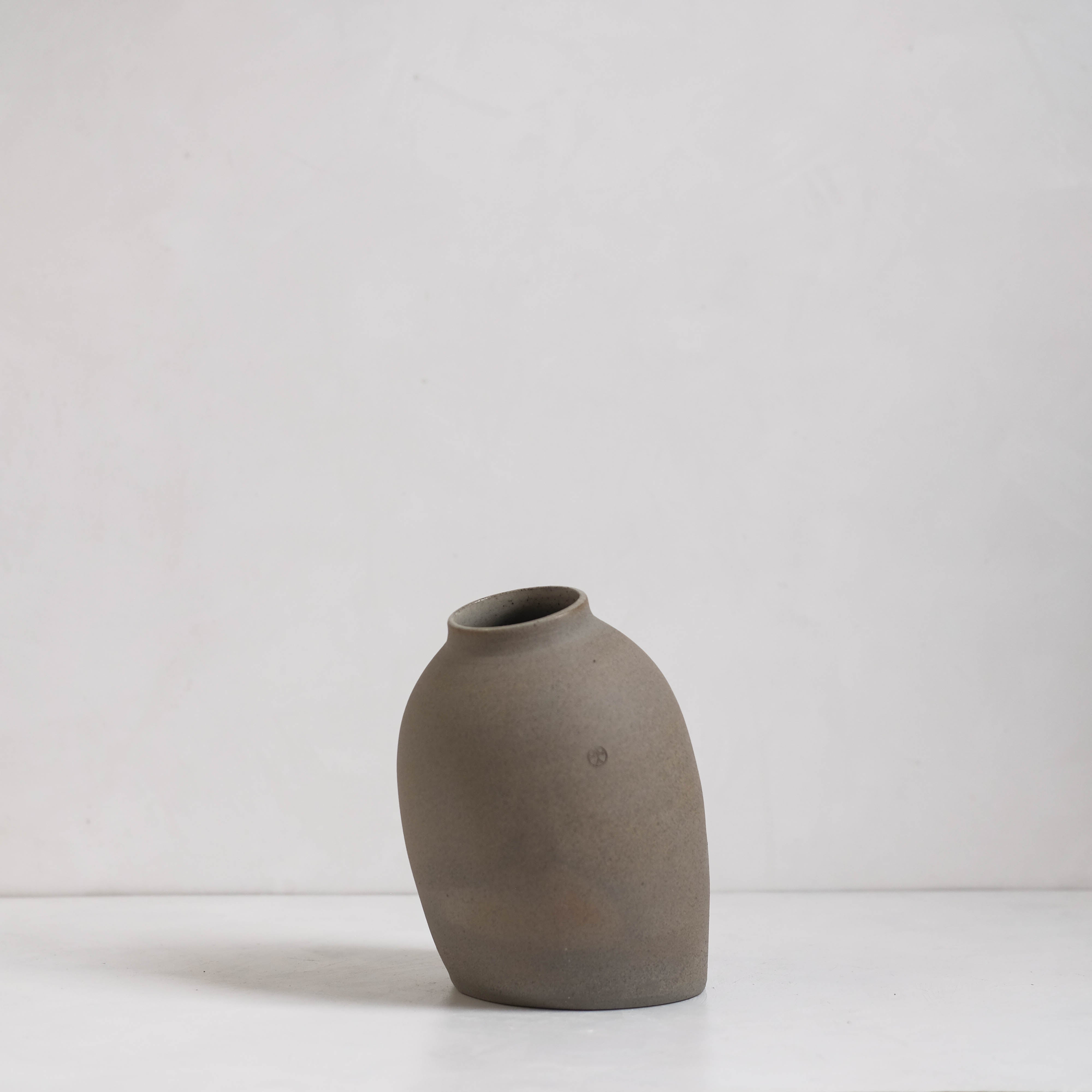 Ombang Series Vase #IDD07