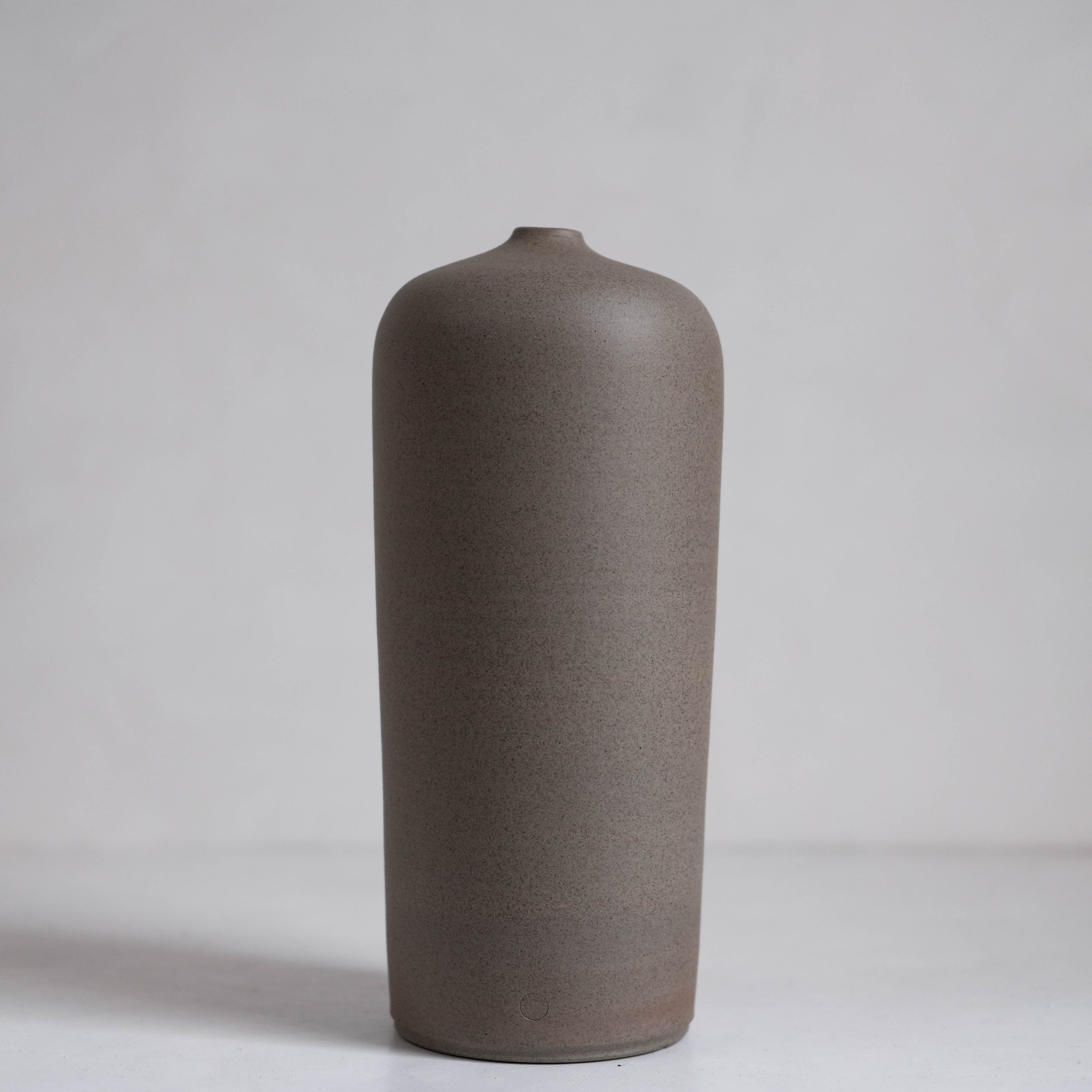 Ishi (石) Vase #ADN93