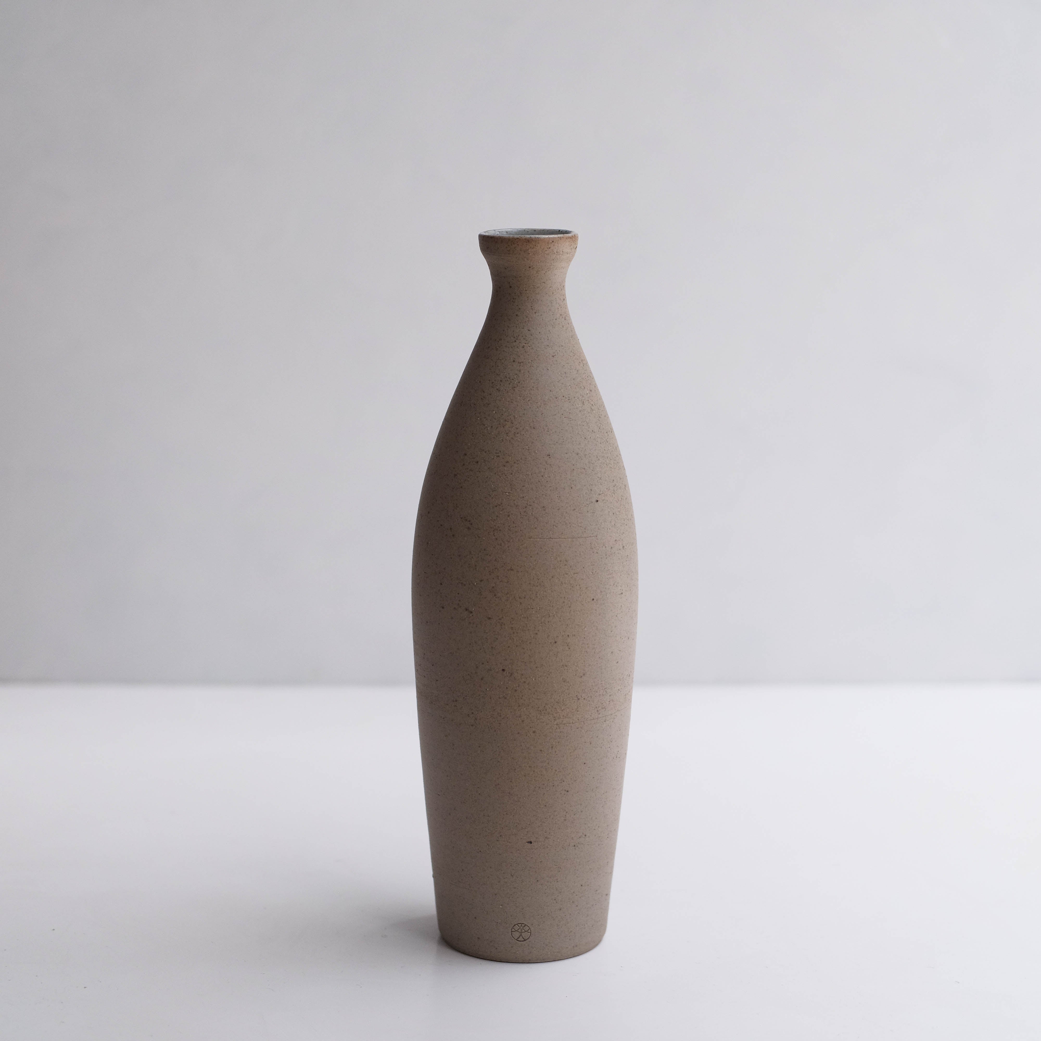 Ishi (石) Vase #ADN73