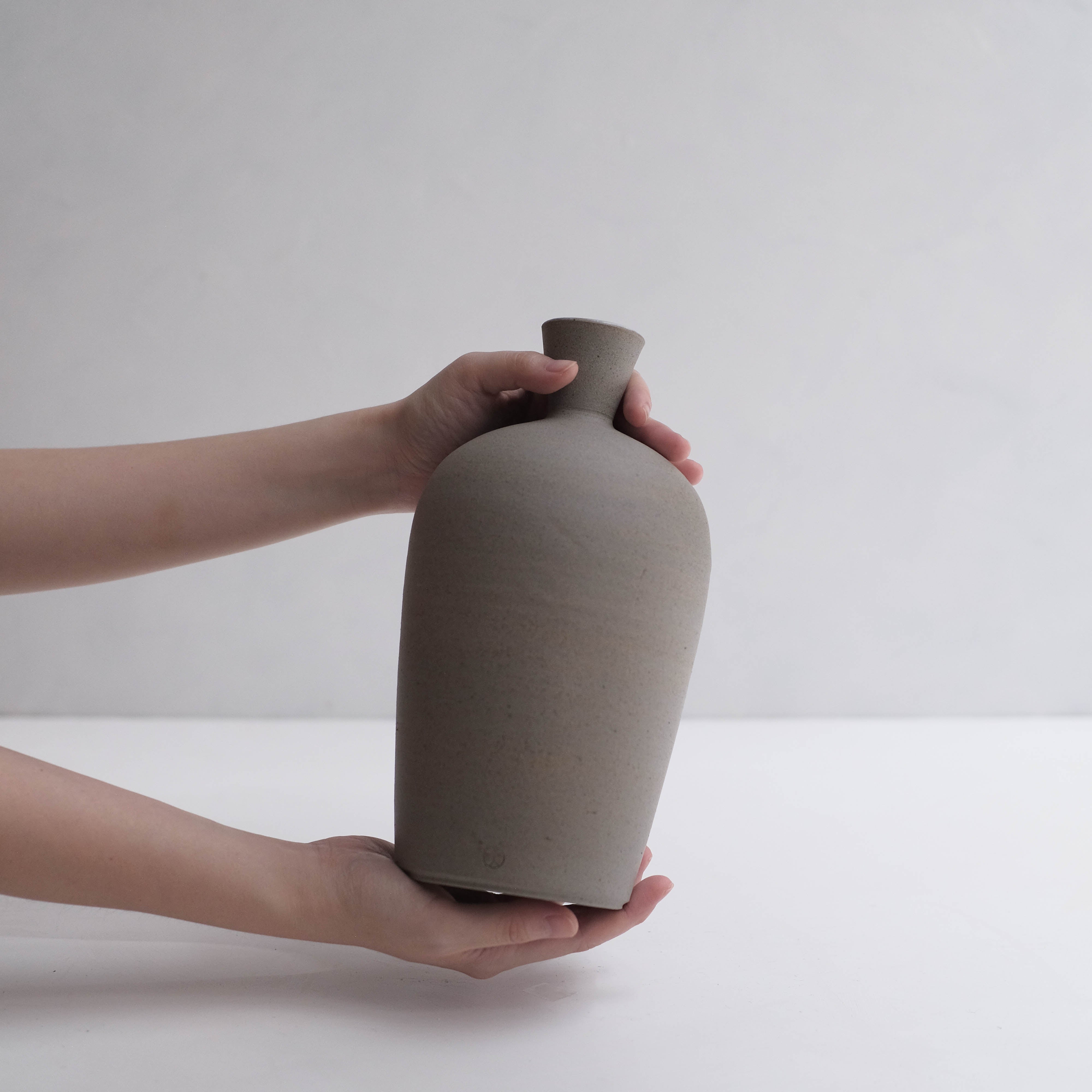 Ishi (石) Vase #ADN82