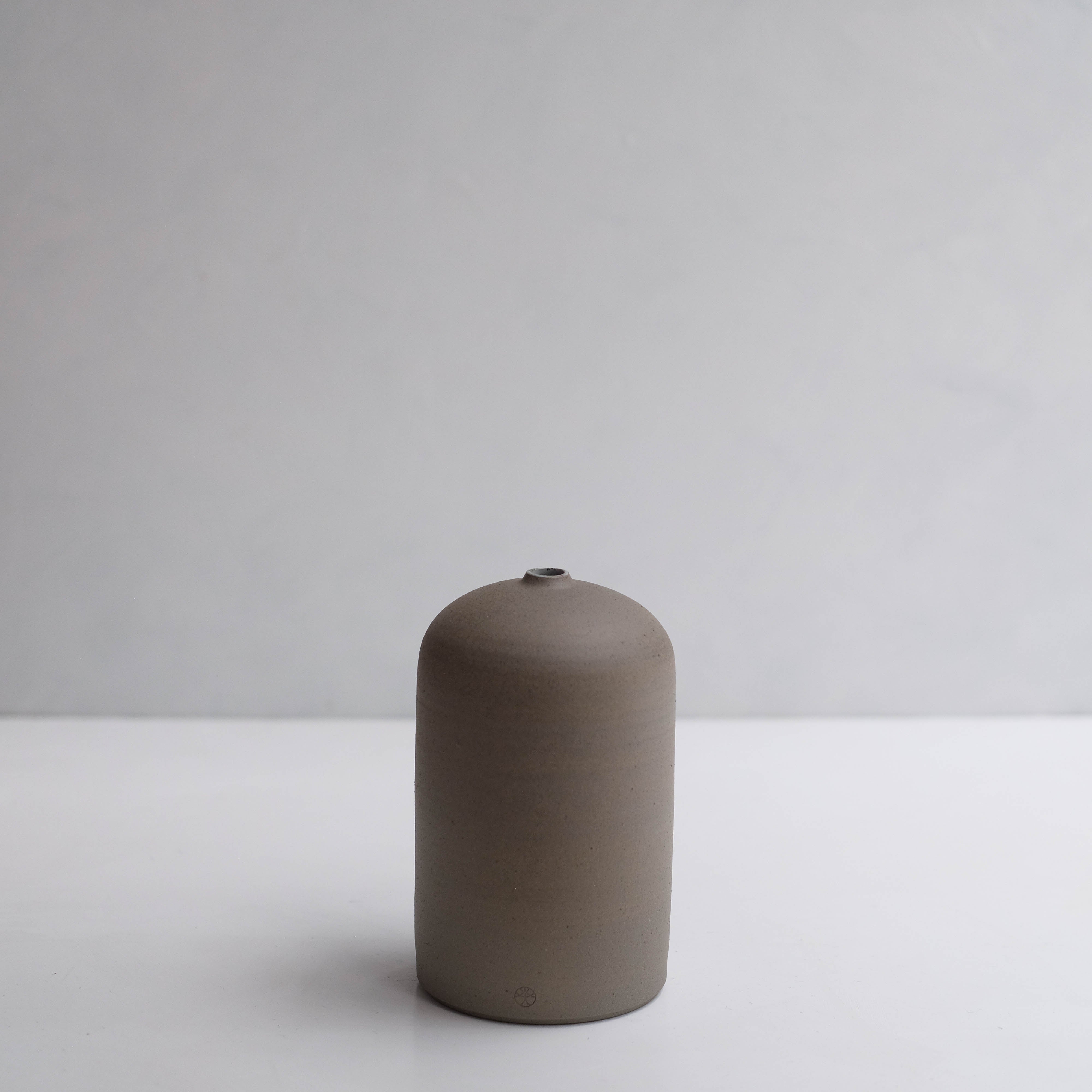 Ishi (石) Vase #ADN87