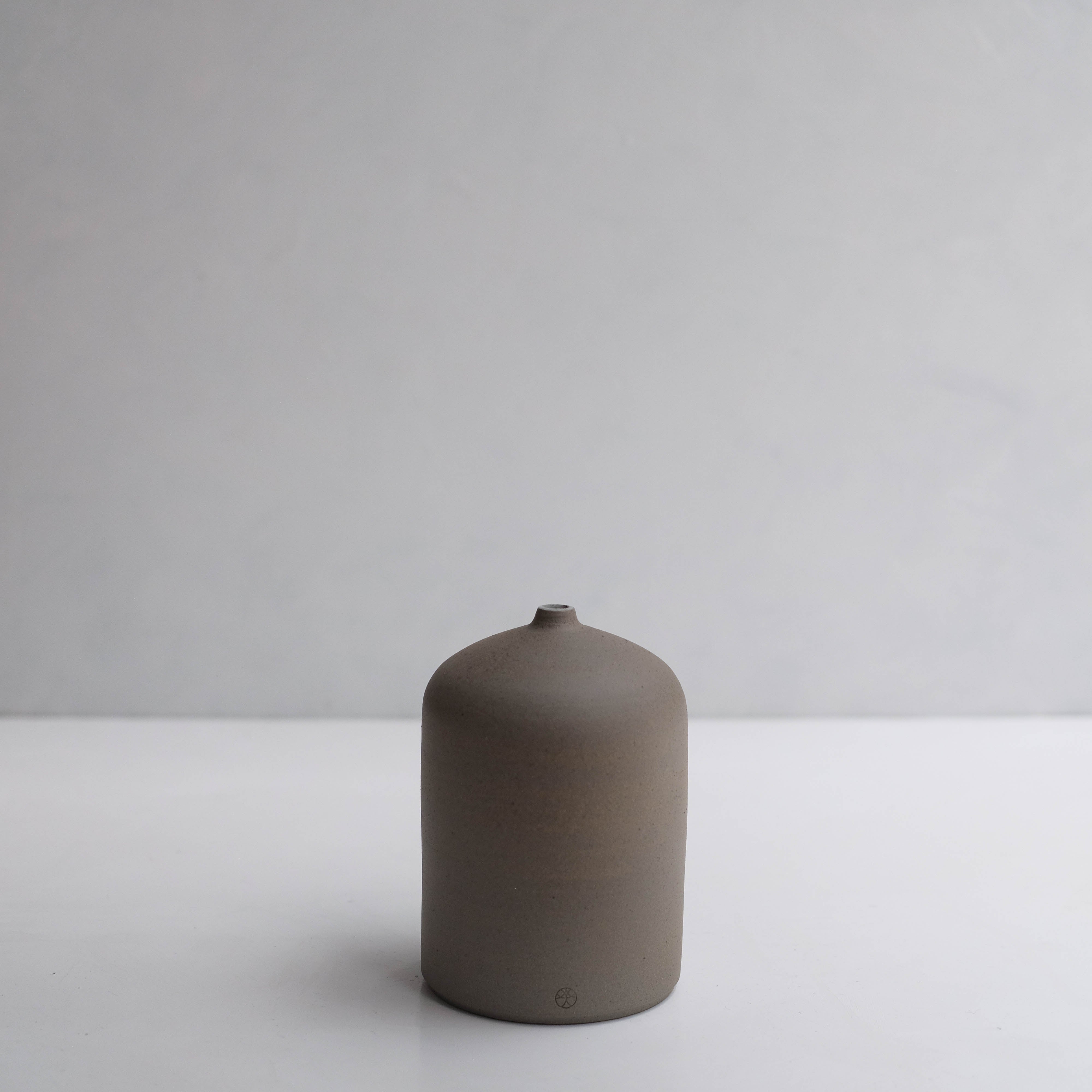 Ishi (石) Vase #ADN88