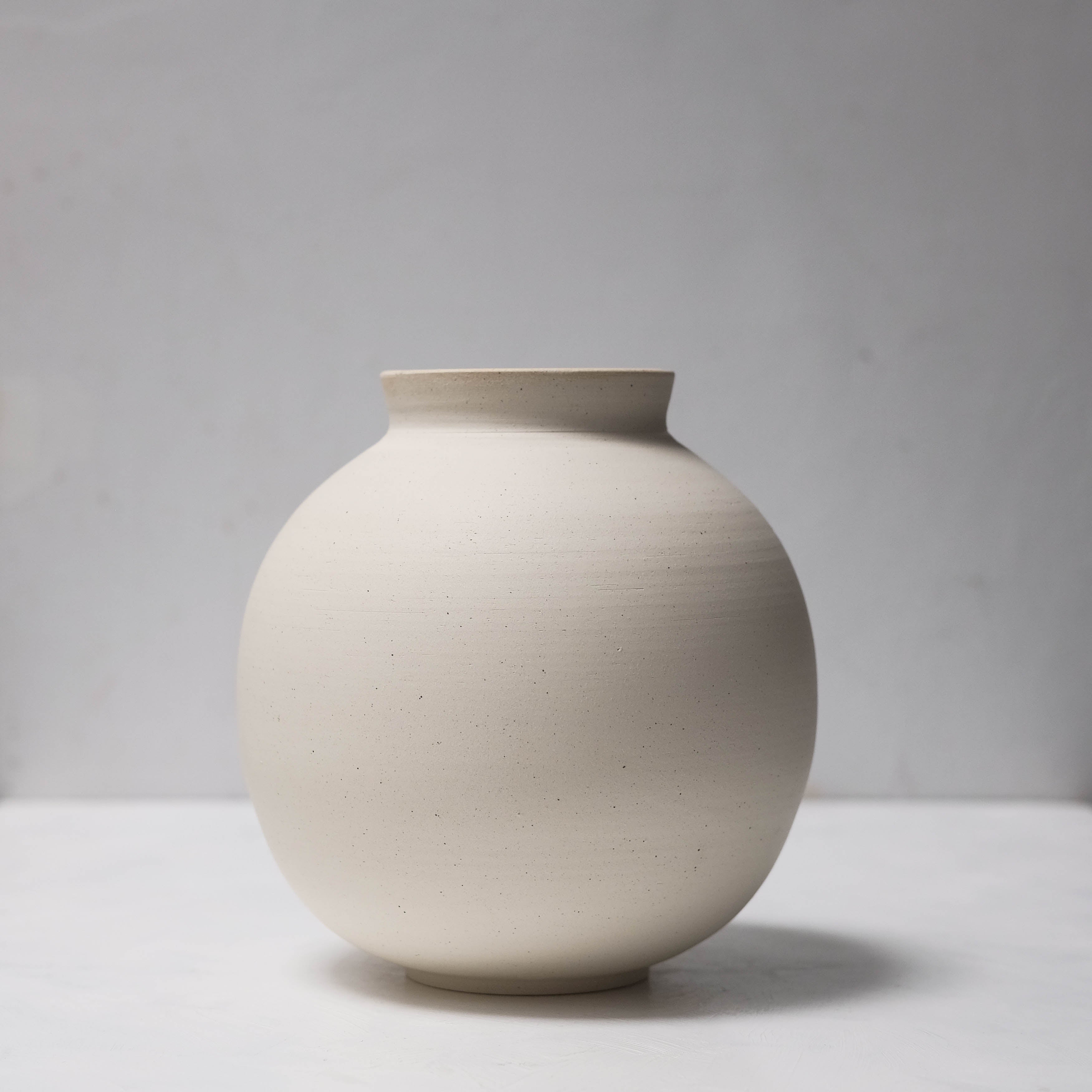 Ishi (石) Vase #ASHI24